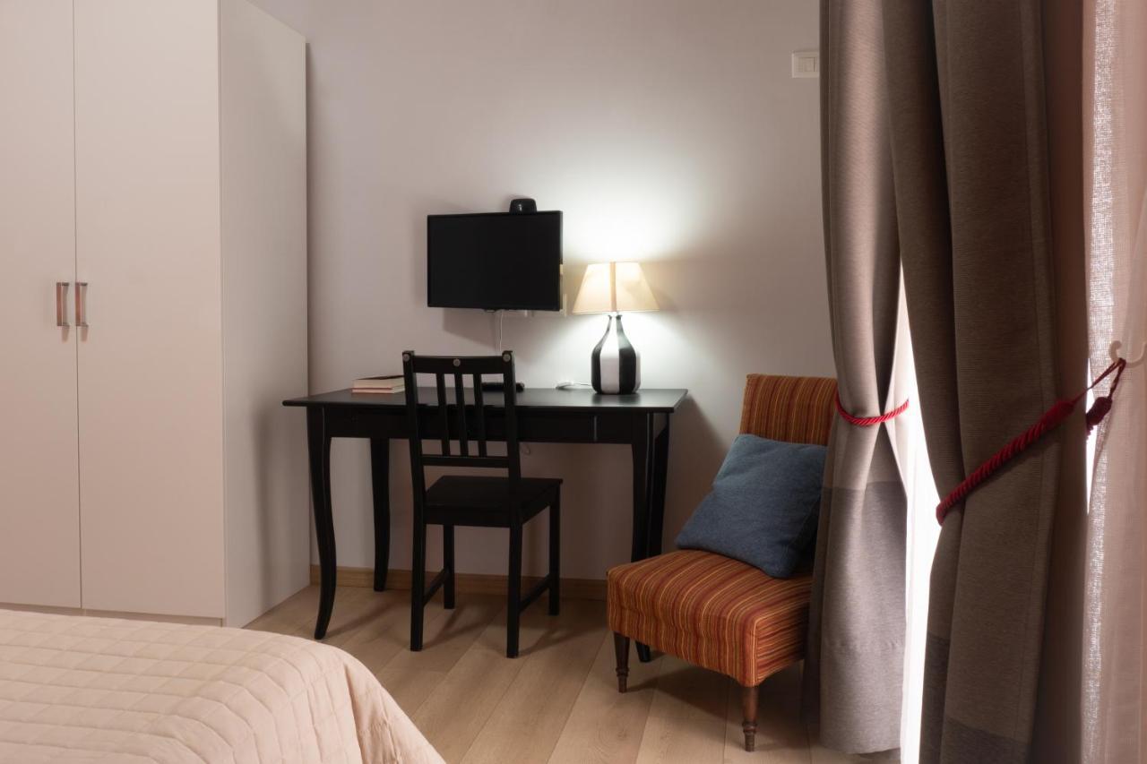 Casa Amato_2_Regina Giovanna Naples Extérieur photo